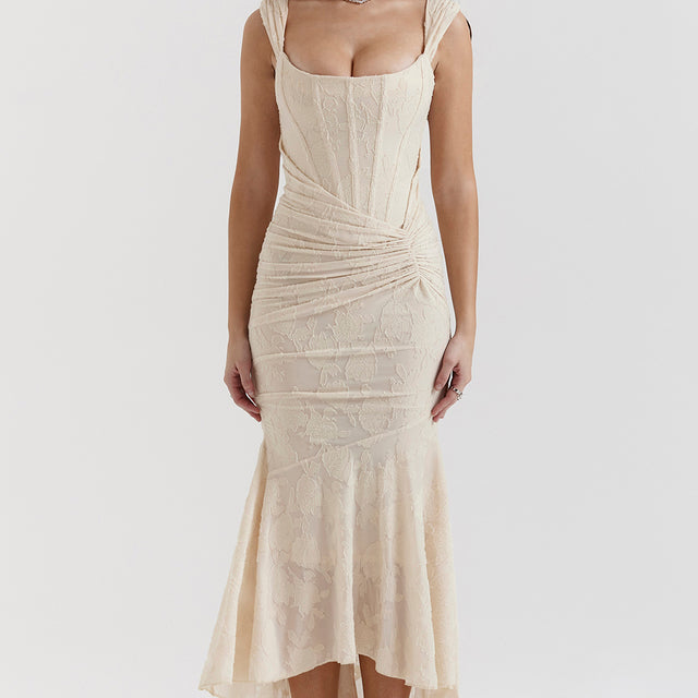 Robe en dentelle élégante jusqu'aux genoux | Coupe ajustée